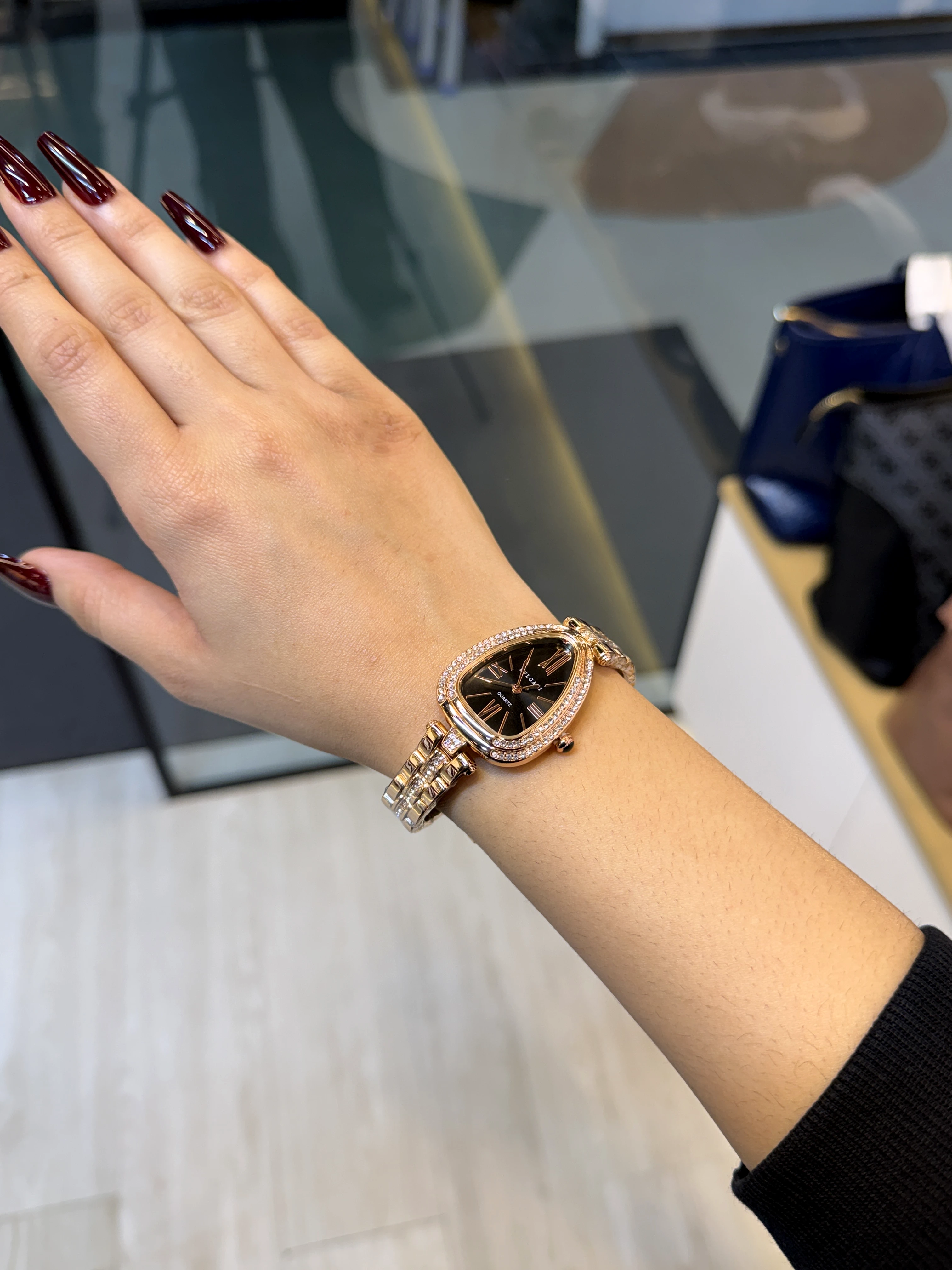 Premium Stainless Steel Watch BVL-003 (Rose/Black)