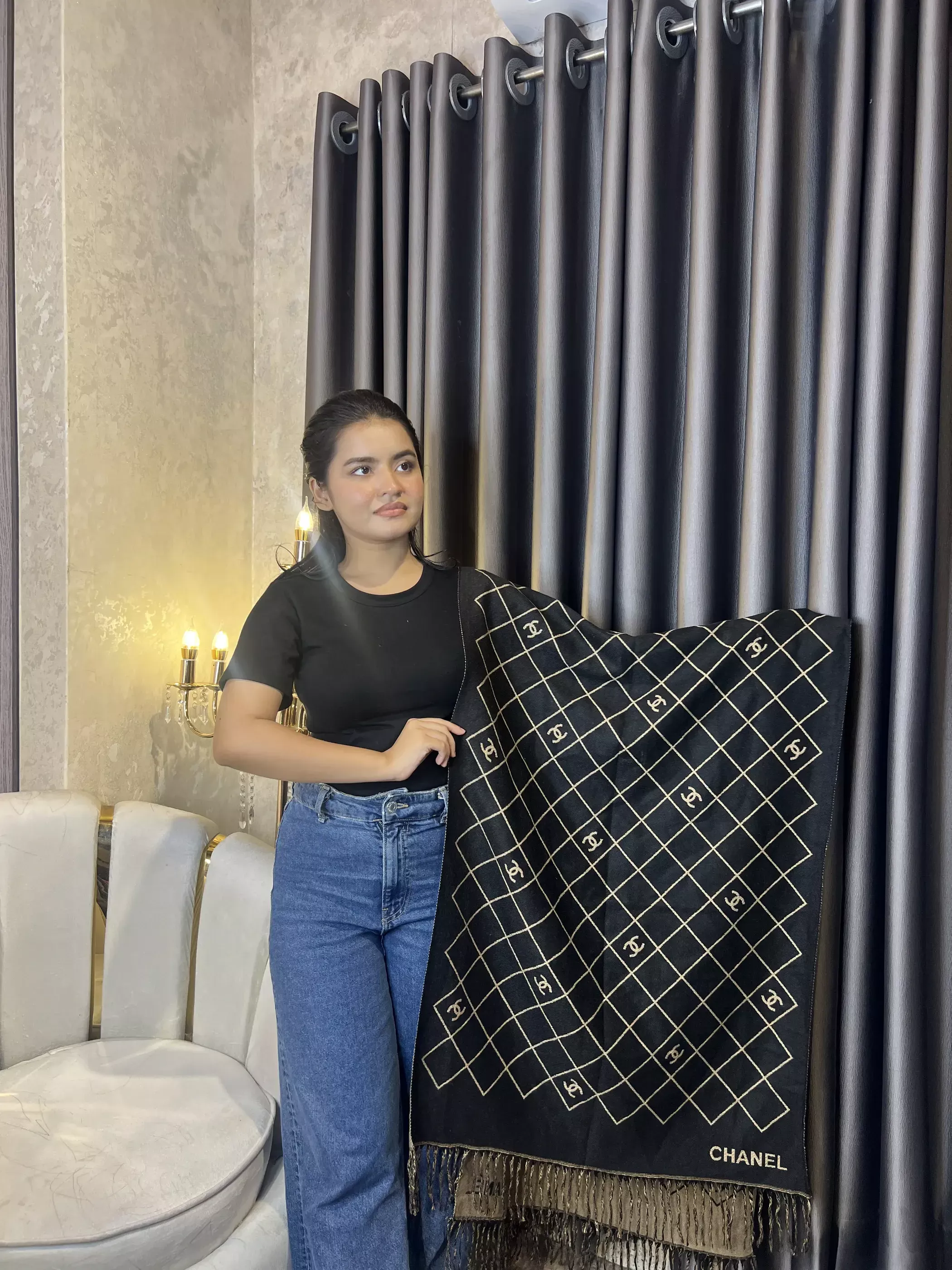 Winter Premium Shawl -CHN-004 (Black)