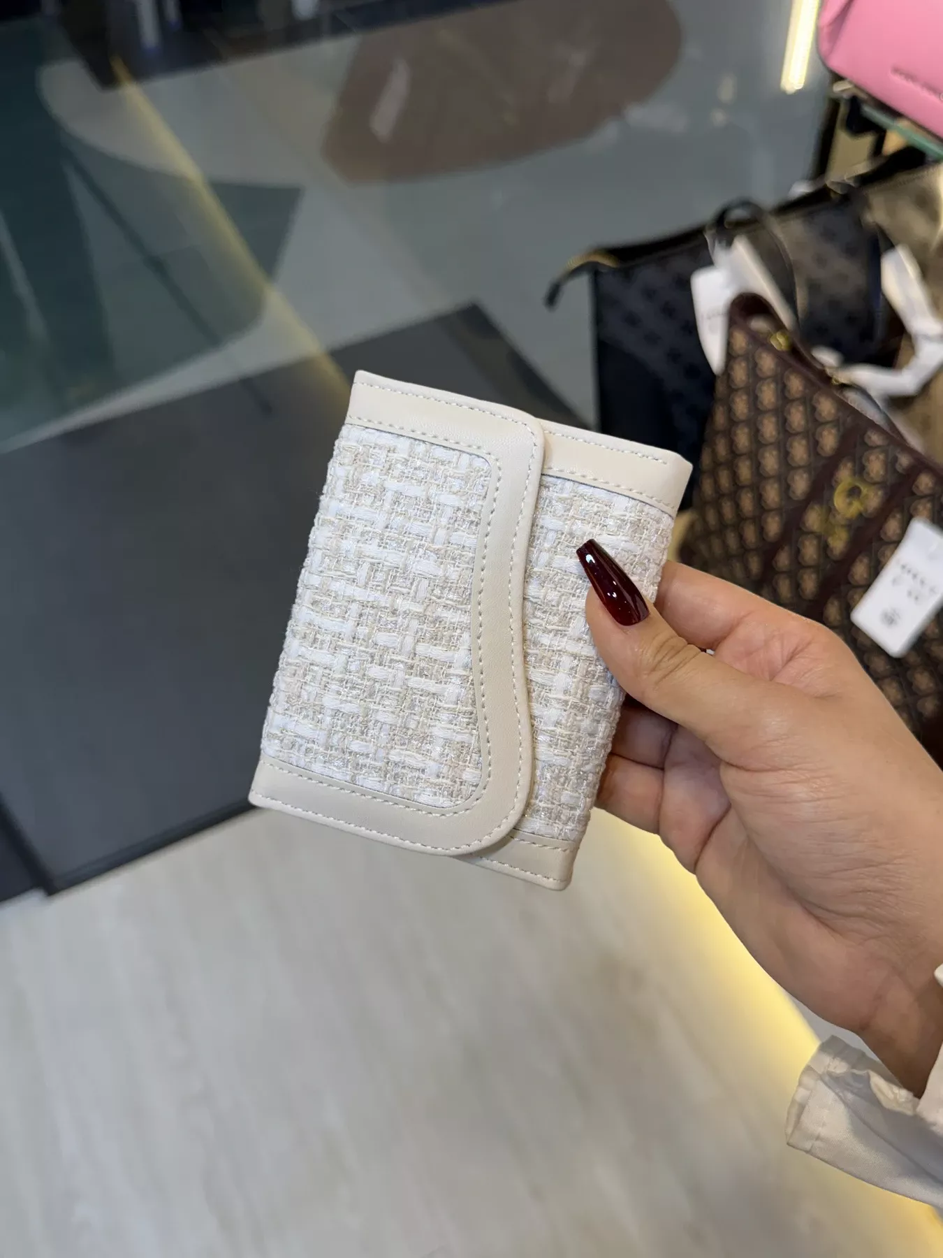 Elegant Ladies Wallet - WLT -  393 (Off-White)