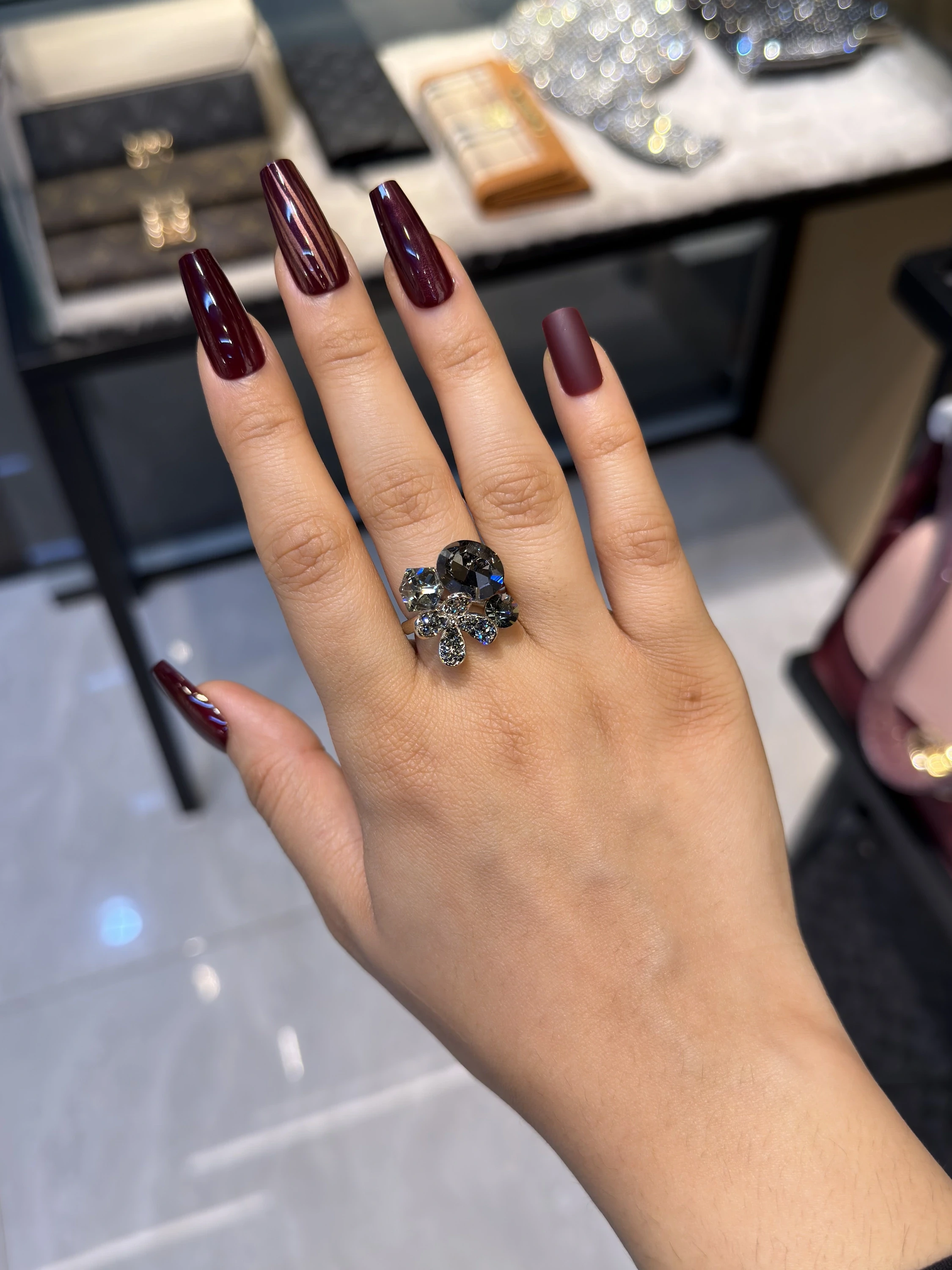 Exclusive Adjustable Ring-3121498K324