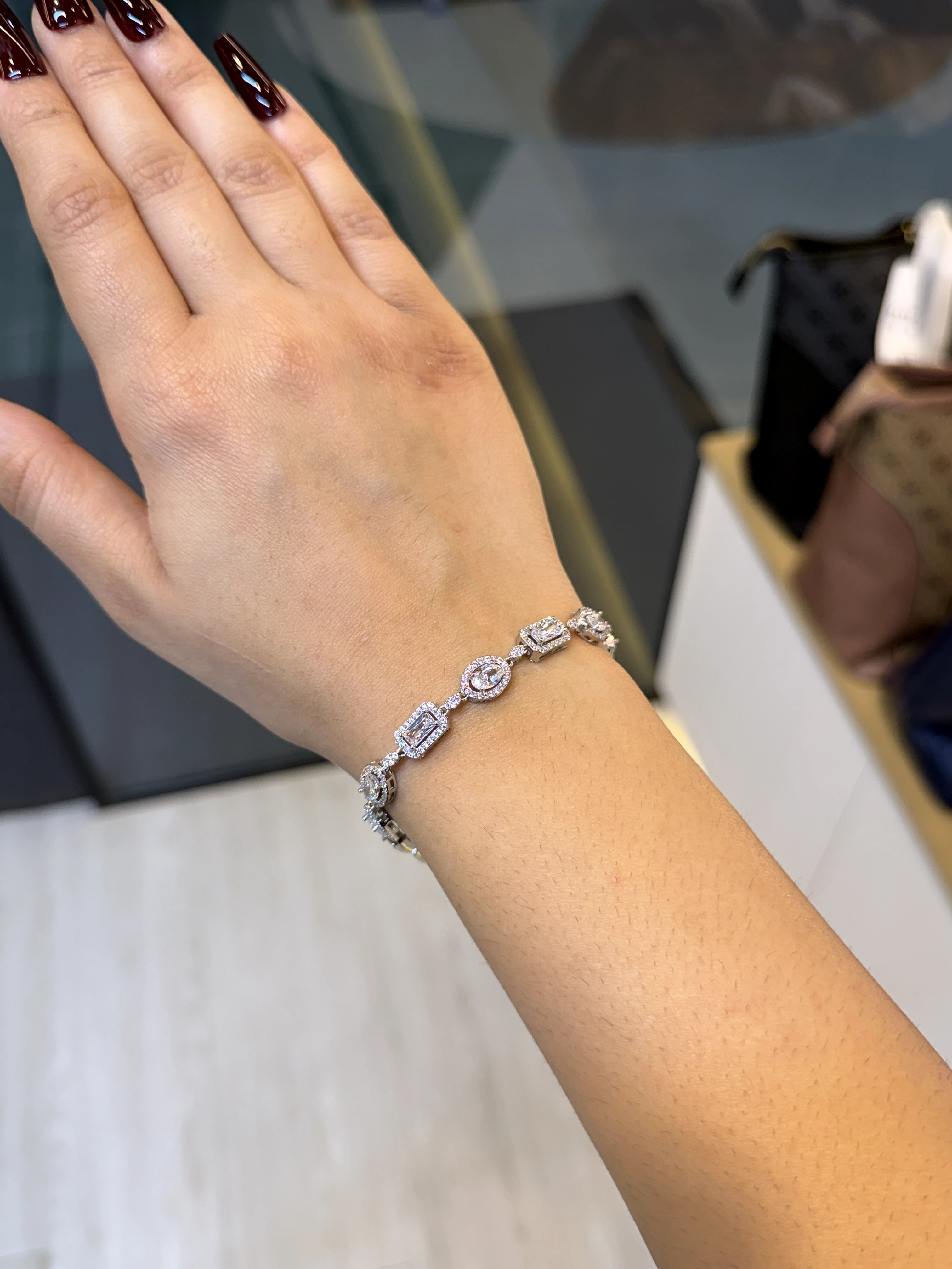 Exclusive Zircon Stone Bracelet - 9212336K811 (Crystal)