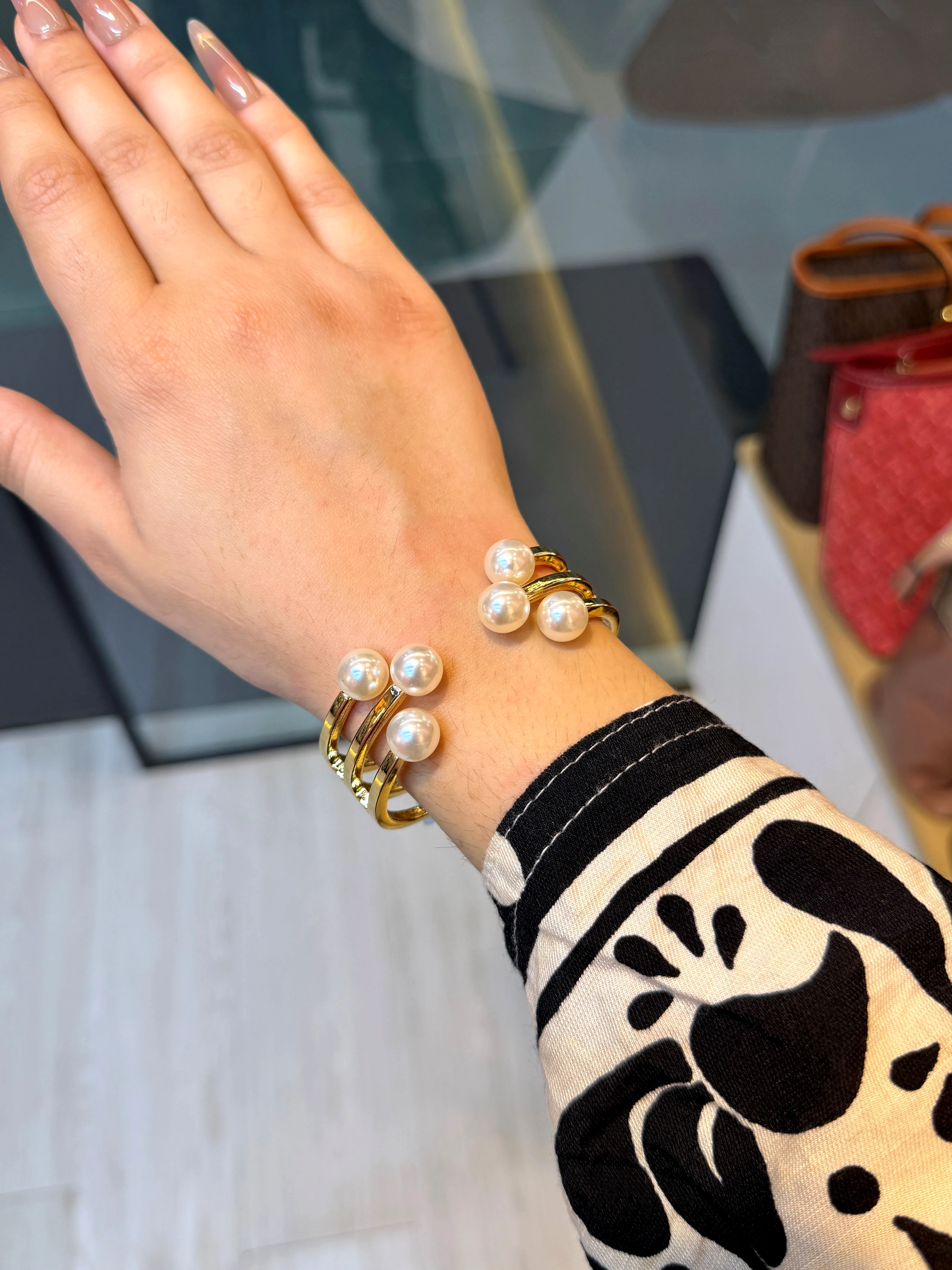 Exclusive Plated Handcuff Bangles - 9211572K071 (Golden)