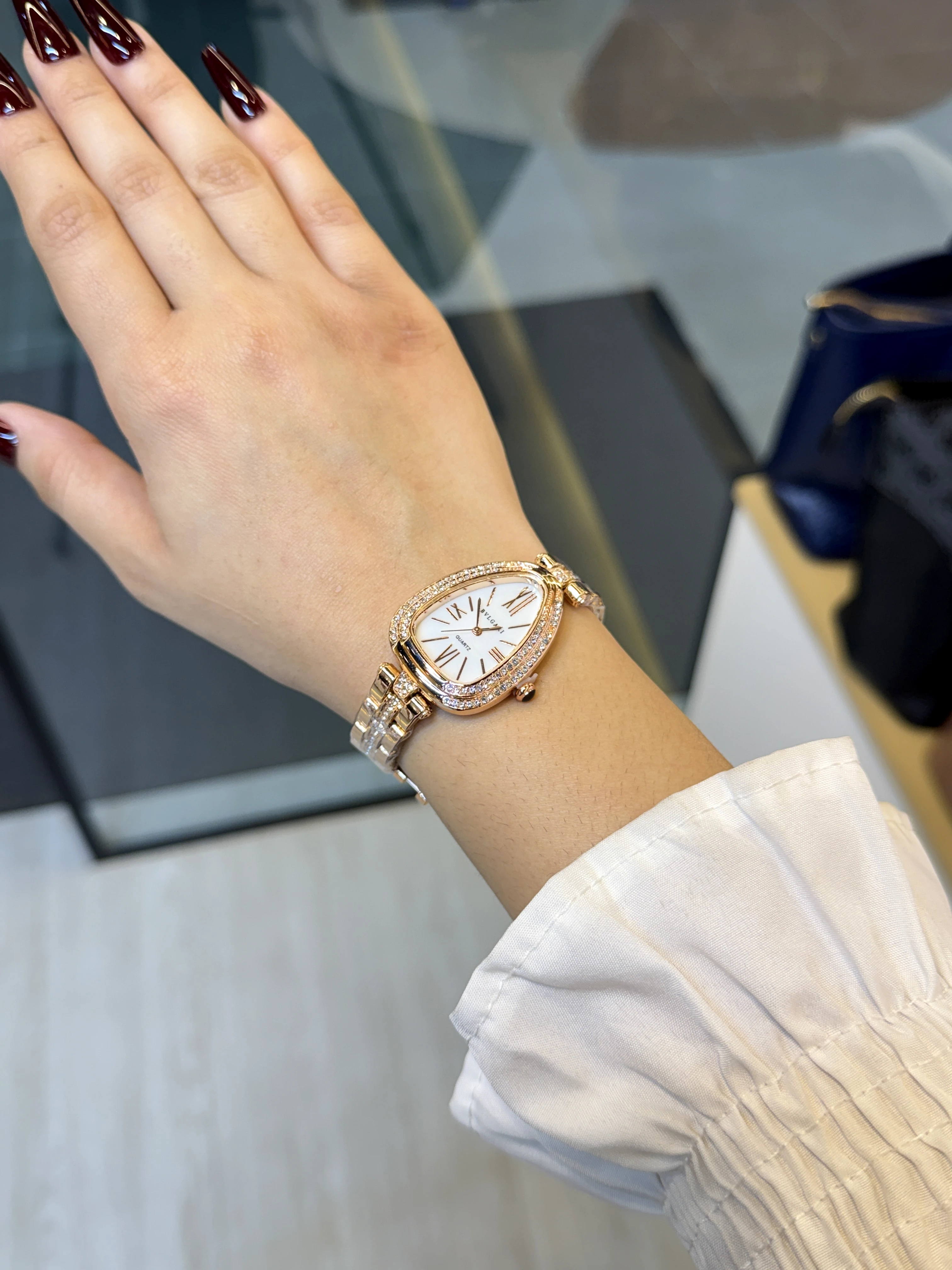 Premium Stainless Steel Watch BVL-003 (White/Rose)