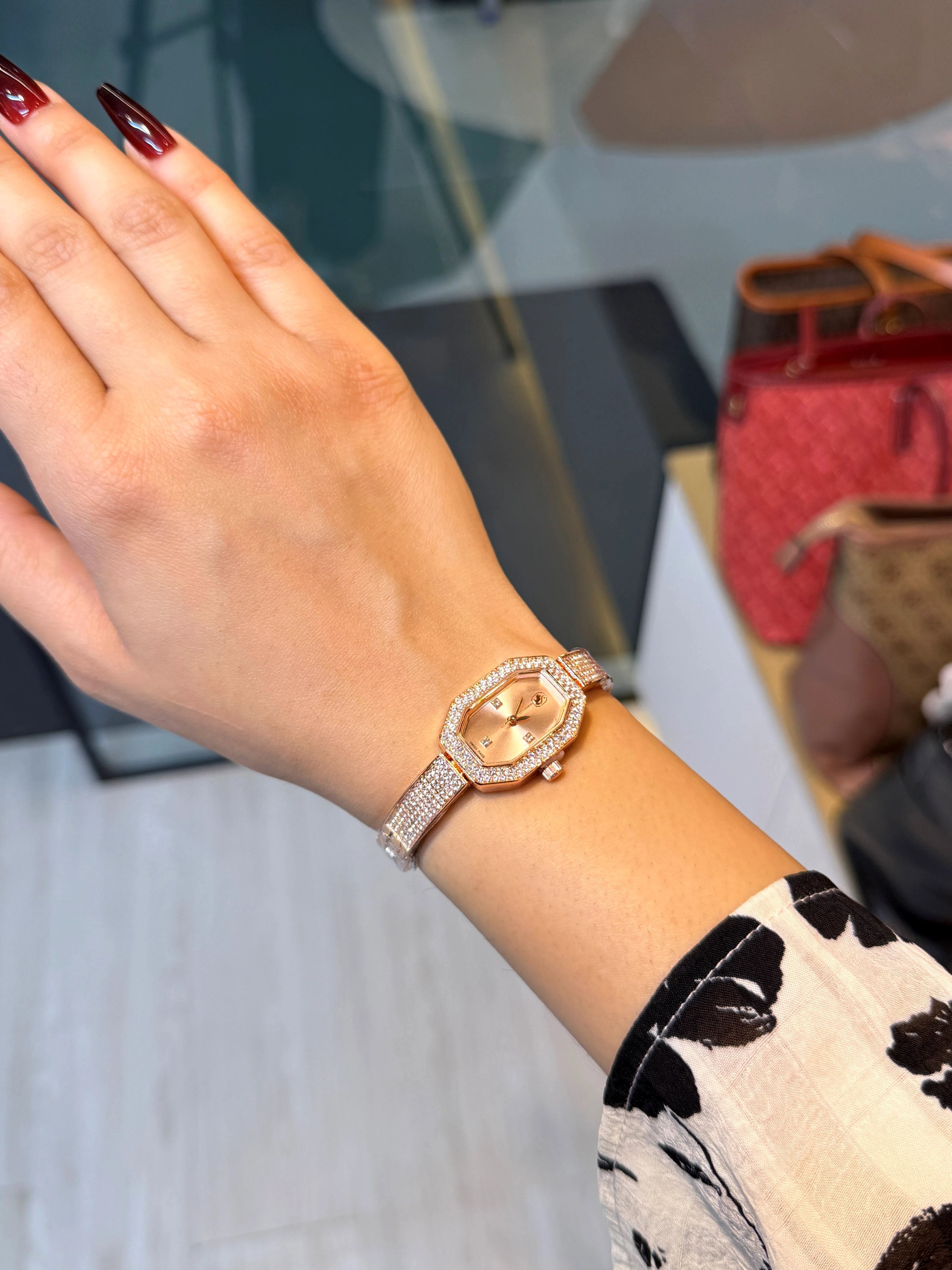 Premium Stainless Steel Watch SRS-001 (Rose/Gold)