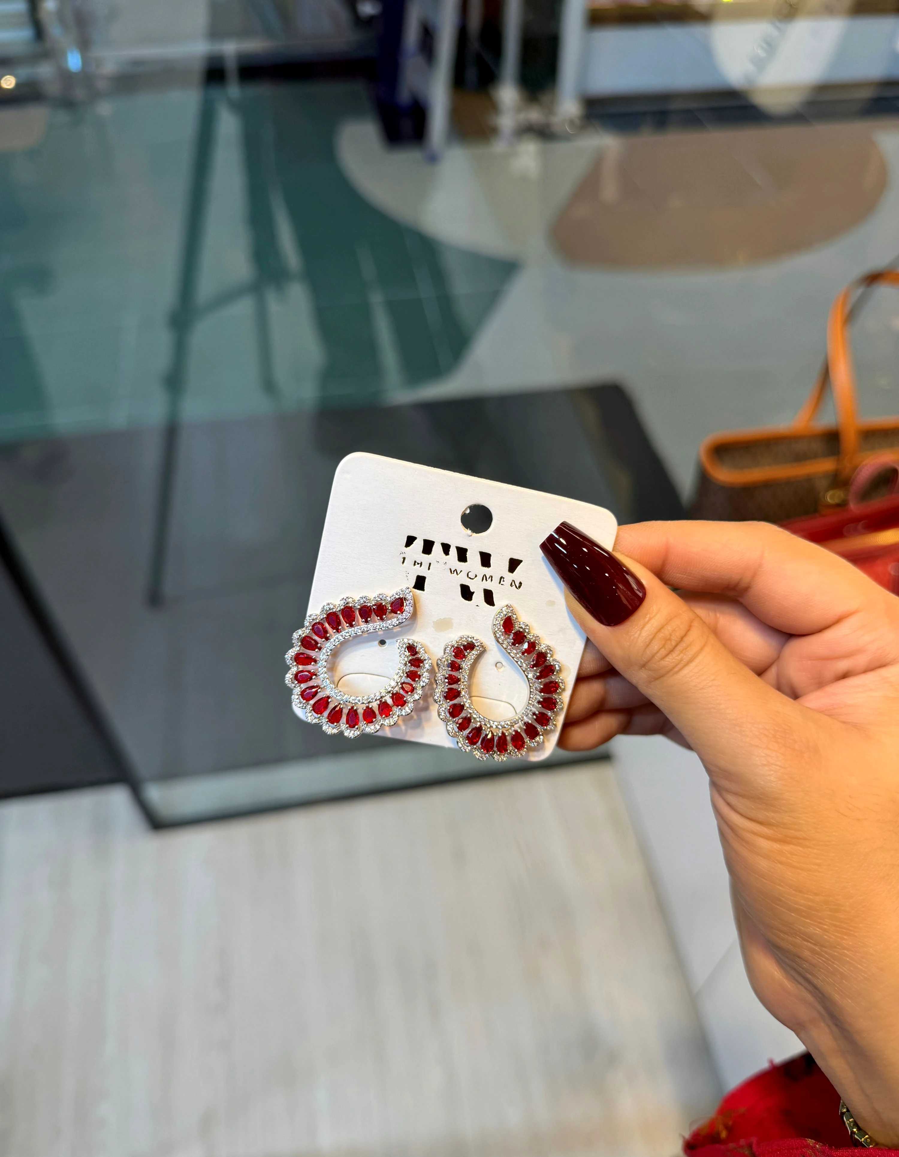 Exclusive Stone Earring- 1152382K025 (Red)