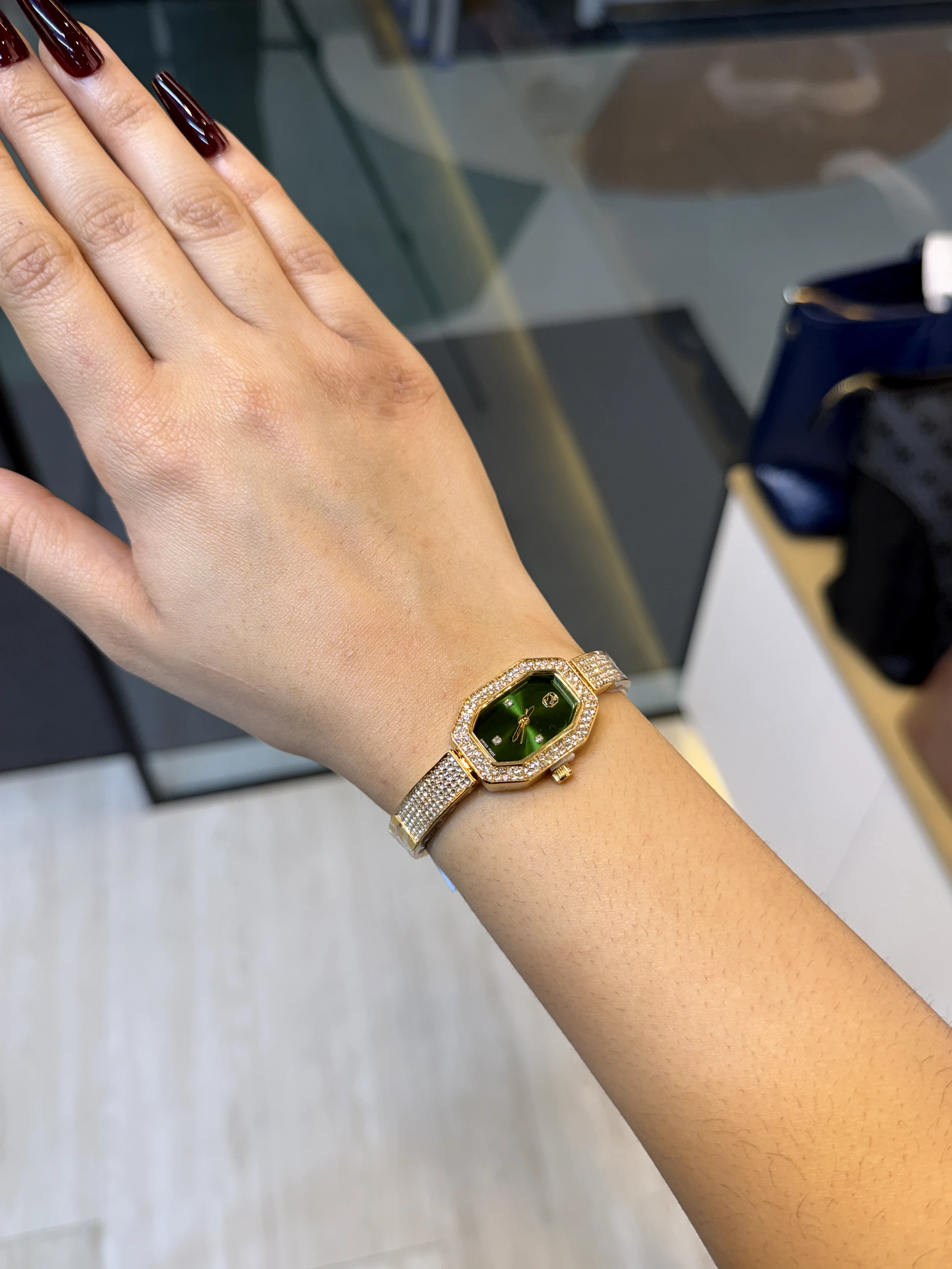 High-End Stainless Steel Watch SRS-001 (Green)